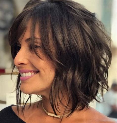 cabelo chanel desfiado|Corte de cabelo chanel desfiado: conheça a versão mais moderna.